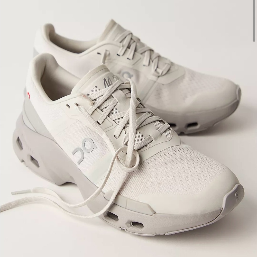 ON Cloudpulse x MOTIV NY sneakers